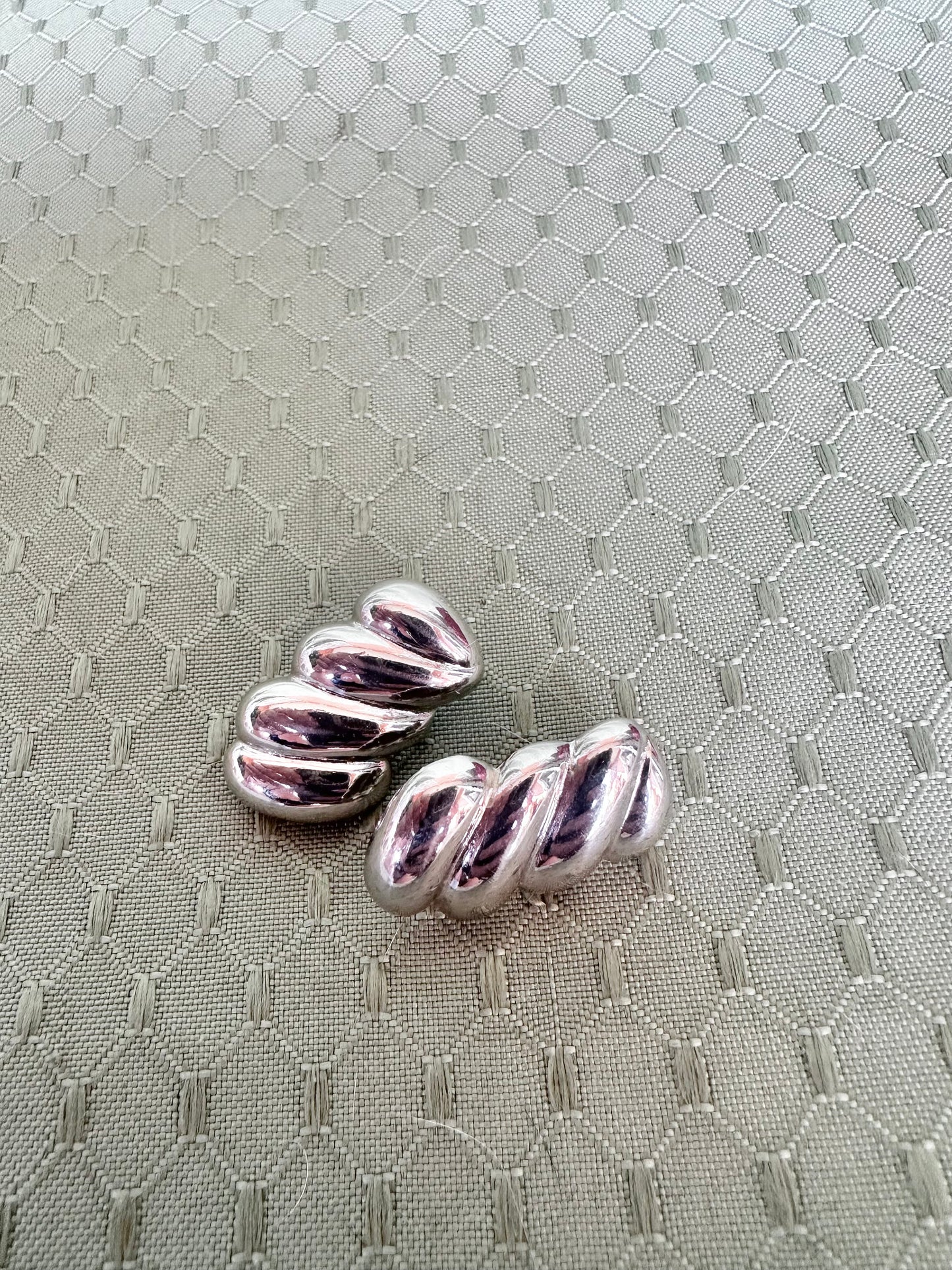 Silver Current