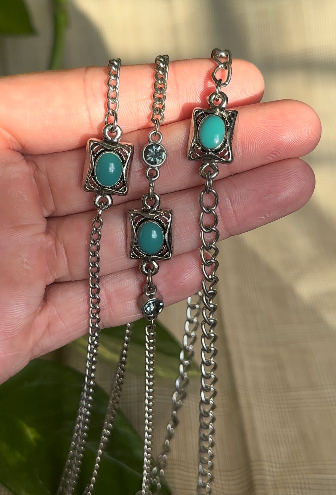 Simple Wintergreen Choker