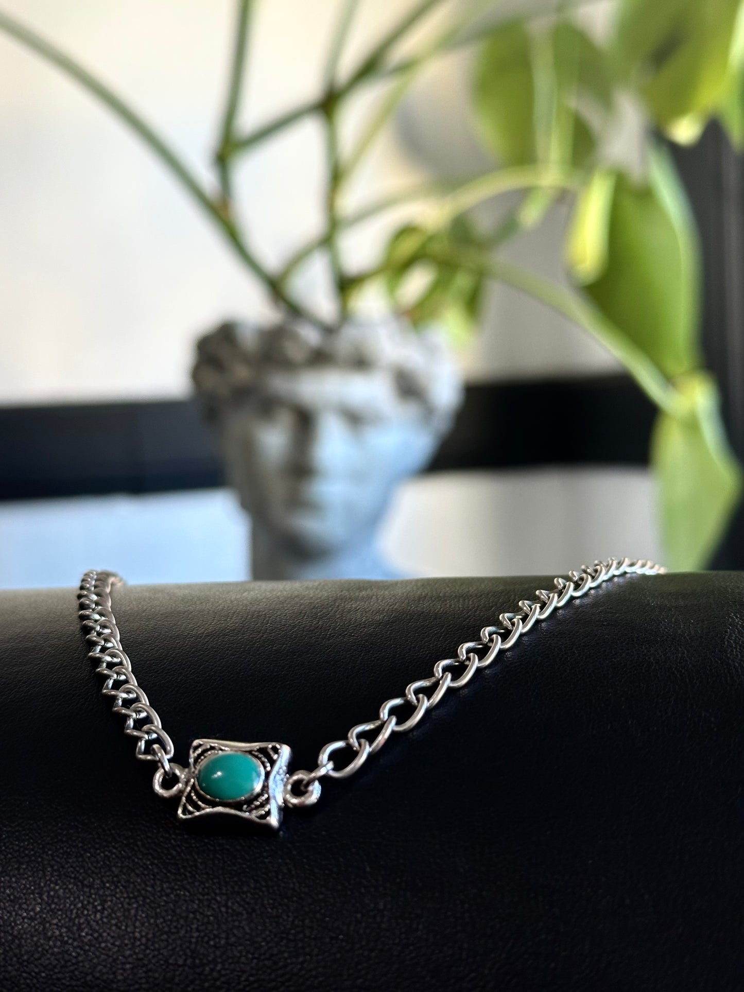 Wintergreen Chunky Choker