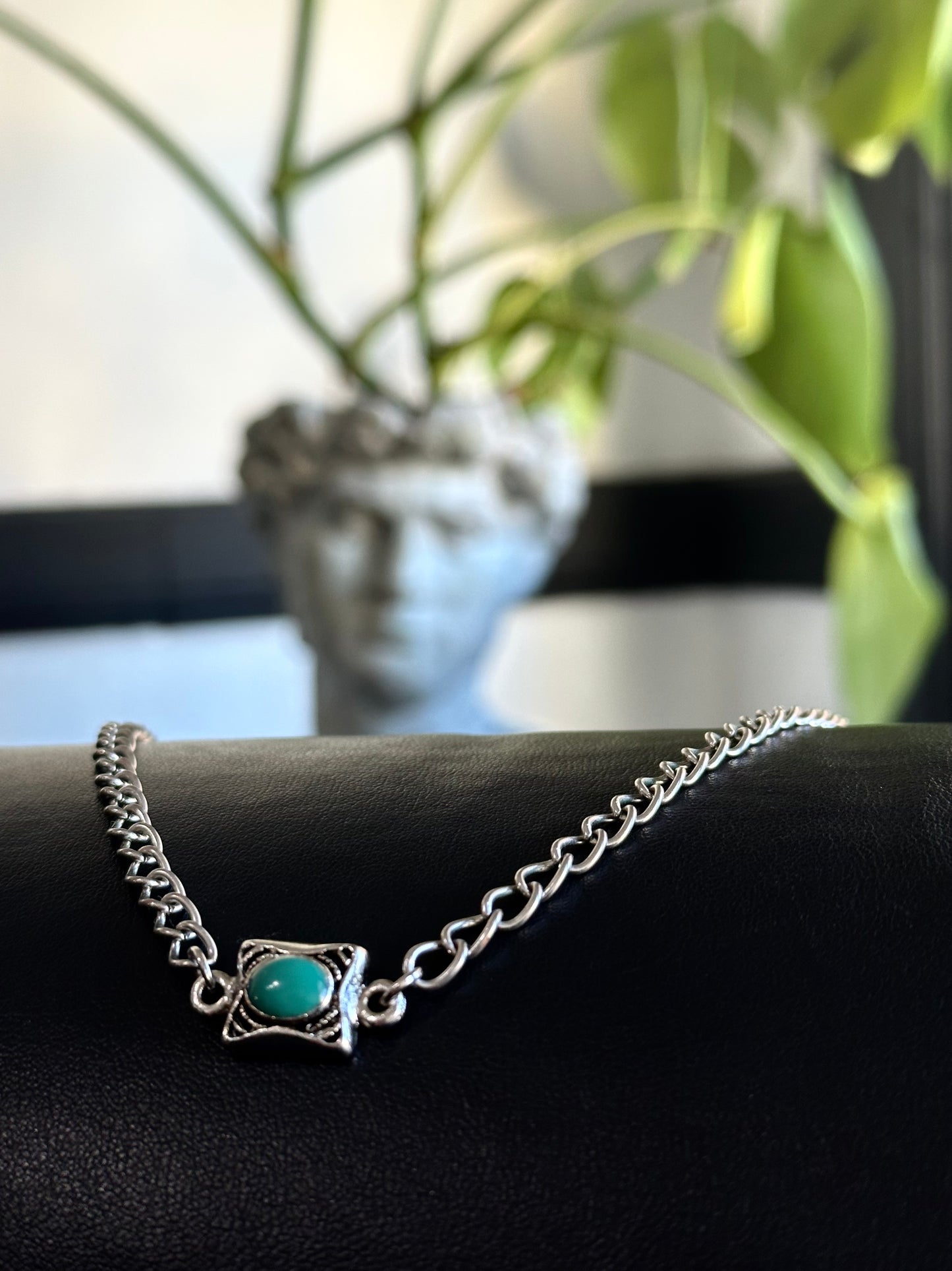 Wintergreen Chunky Choker