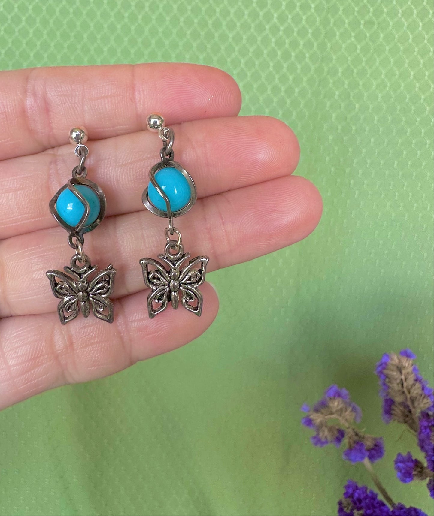 Summer Lover Earrings in Baby Blue