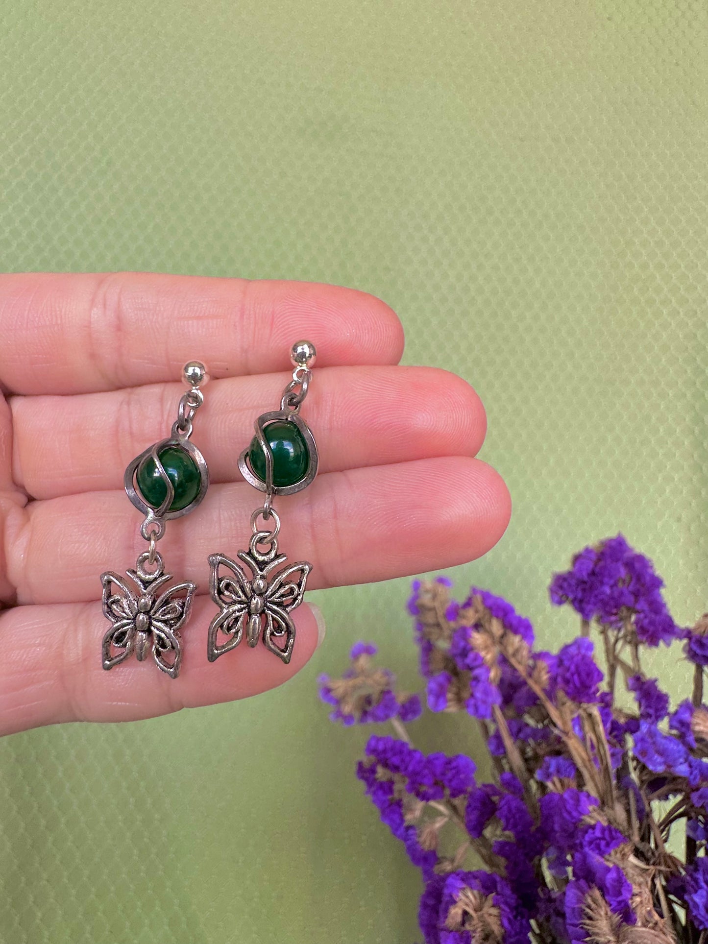 Summer Lover Earrings in Forest Green