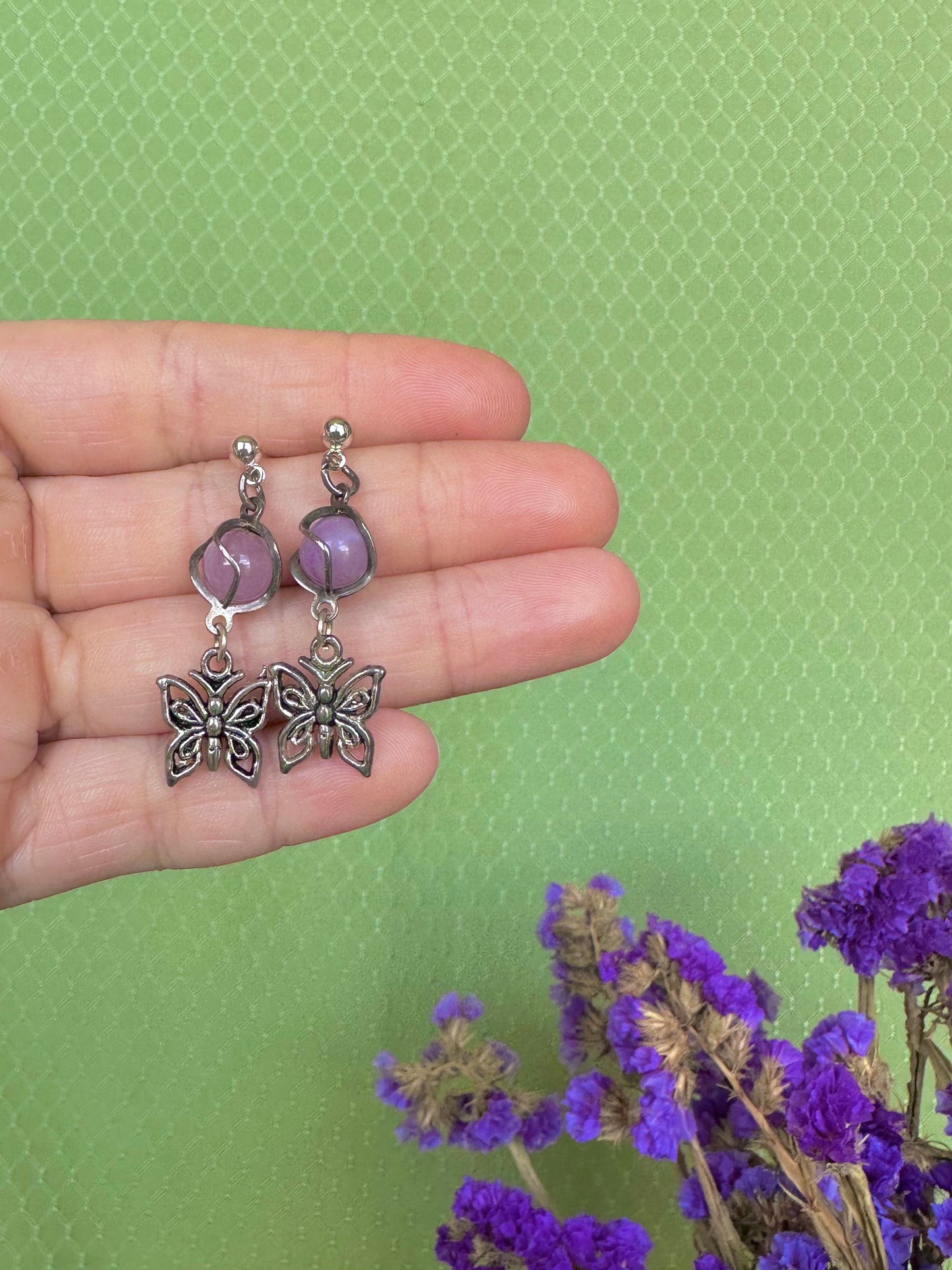 Summer Lover Earrings in Baby Pink