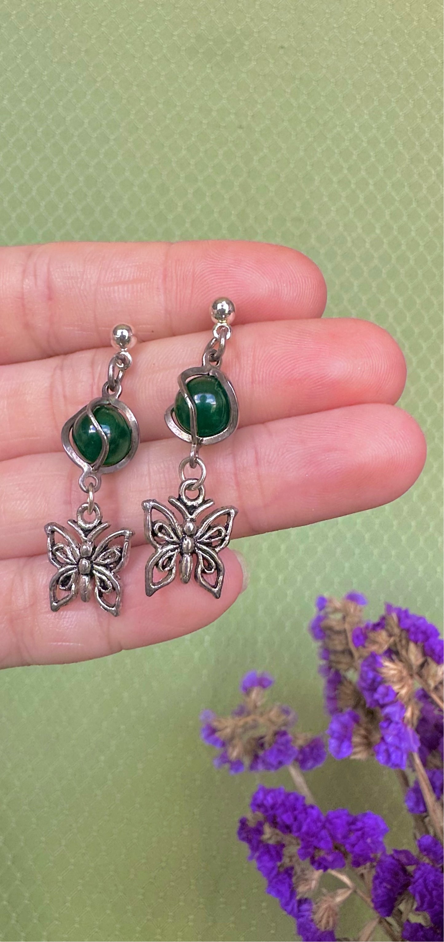 Summer Lover Earrings in Forest Green